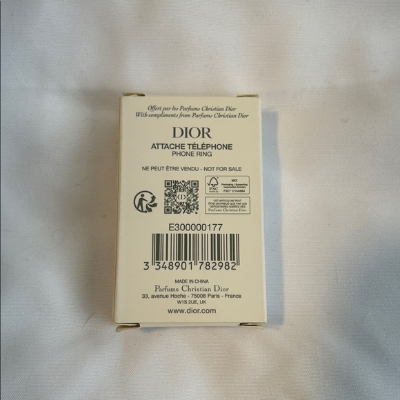 ✨ Christian Dior “CD” Logo Phone Ring Mirror - Silver & Black NEW in Box - Picture 6 of 8